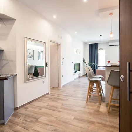Apartment Modern 2bd Very Spacious Next To Metro Station Athens